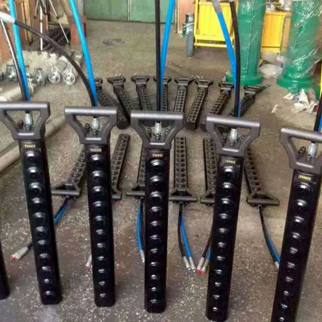 柱式液壓劈裂機(jī)-2.jpg